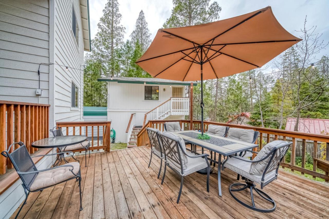Black Bear Cabin Bass Lake Exterior photo